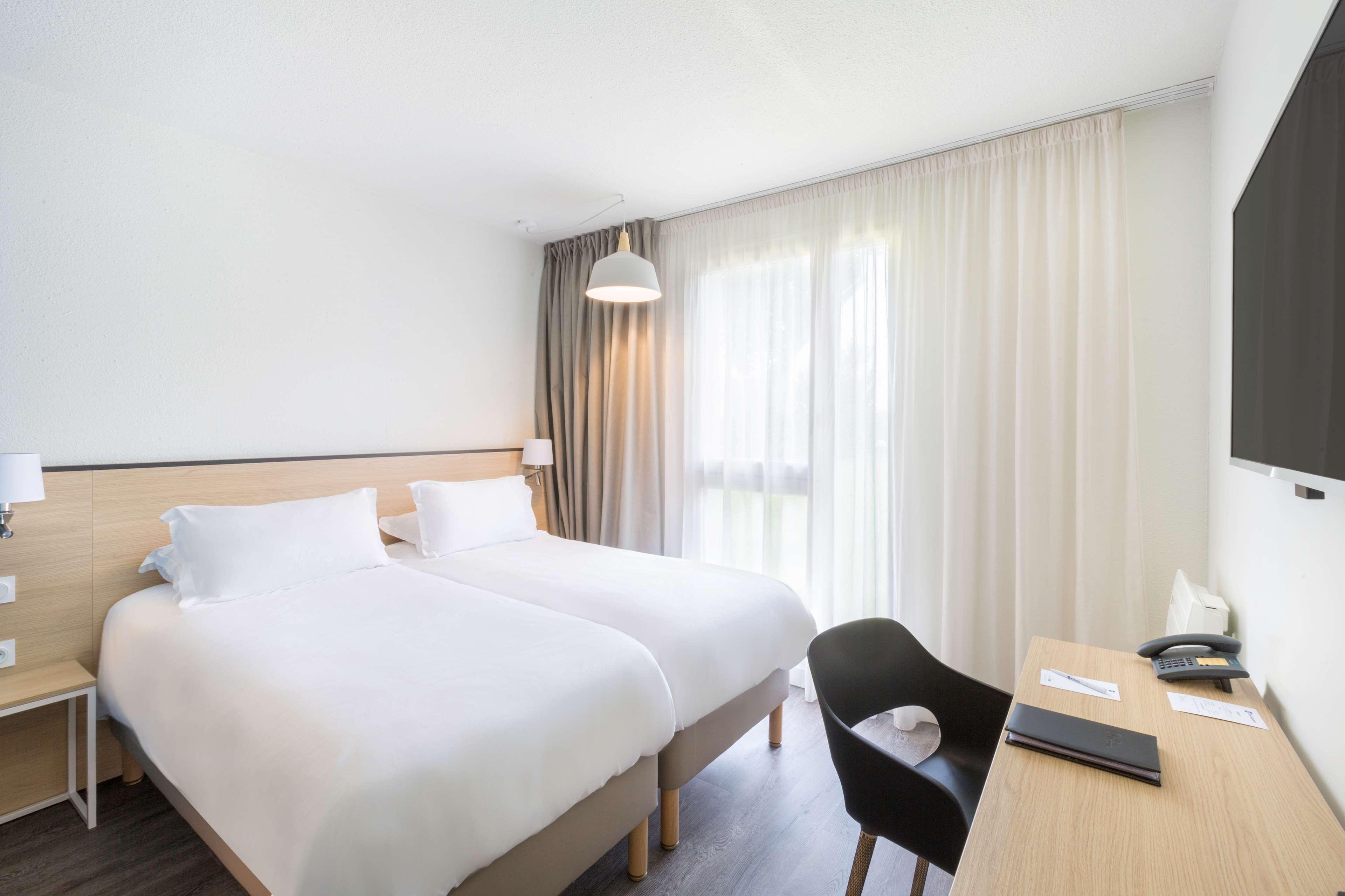Best Western Armor Park Dinan Et Spa Екстериор снимка